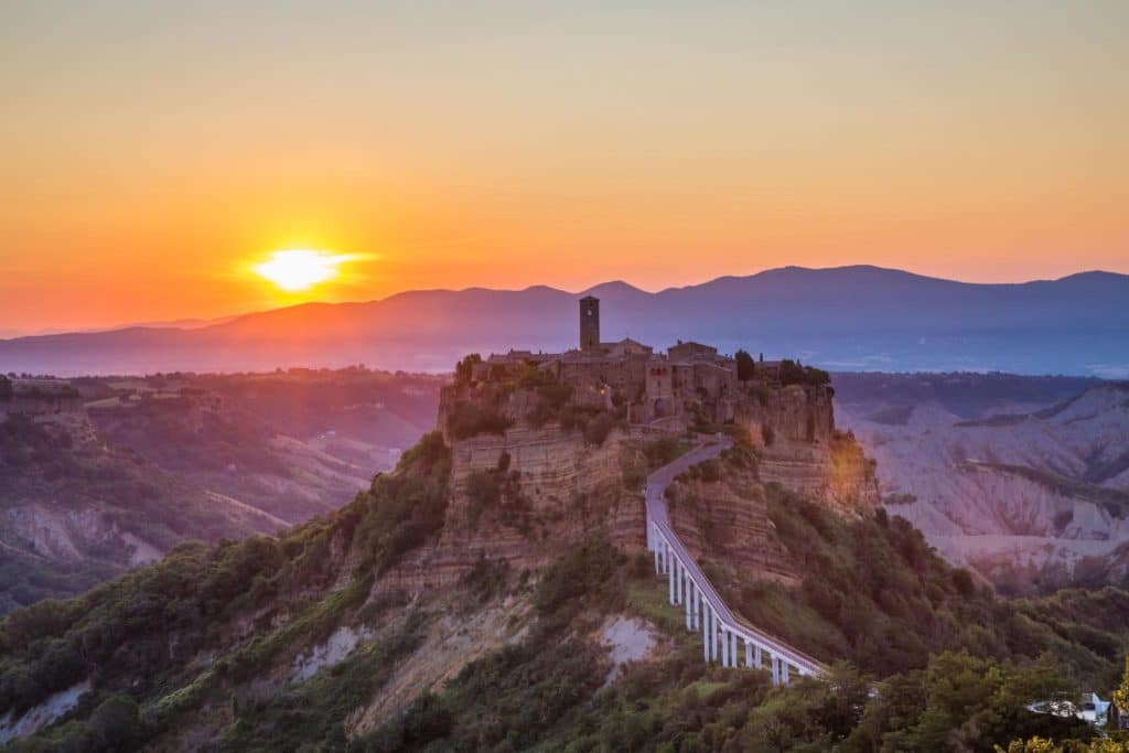 CIVITA DI BAGNOREGIO · LAZIO