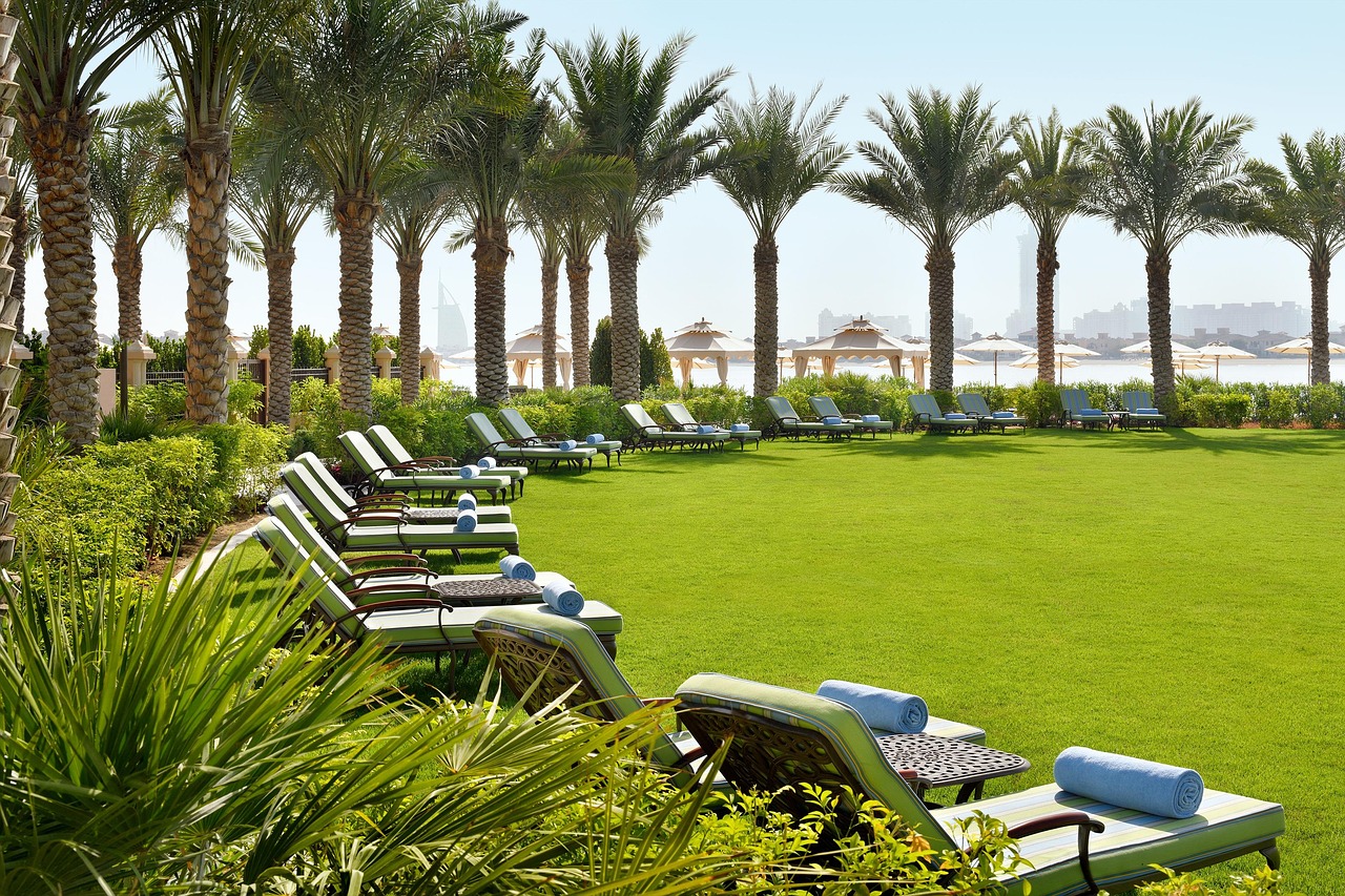 choose a luxury hotel