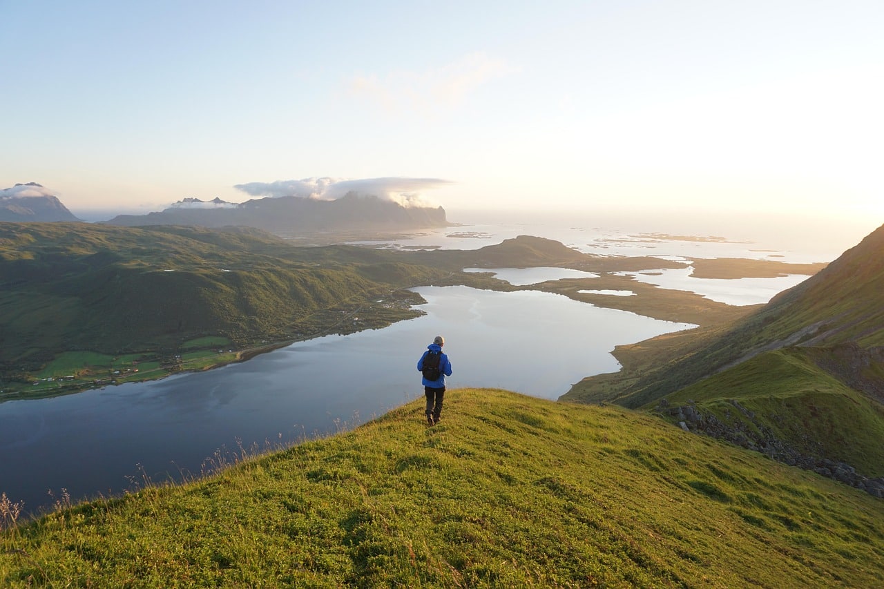 explore lofoten norway
